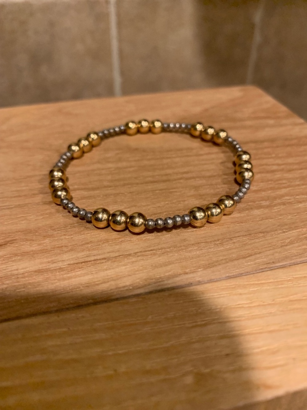 ENewton beaded bracelet